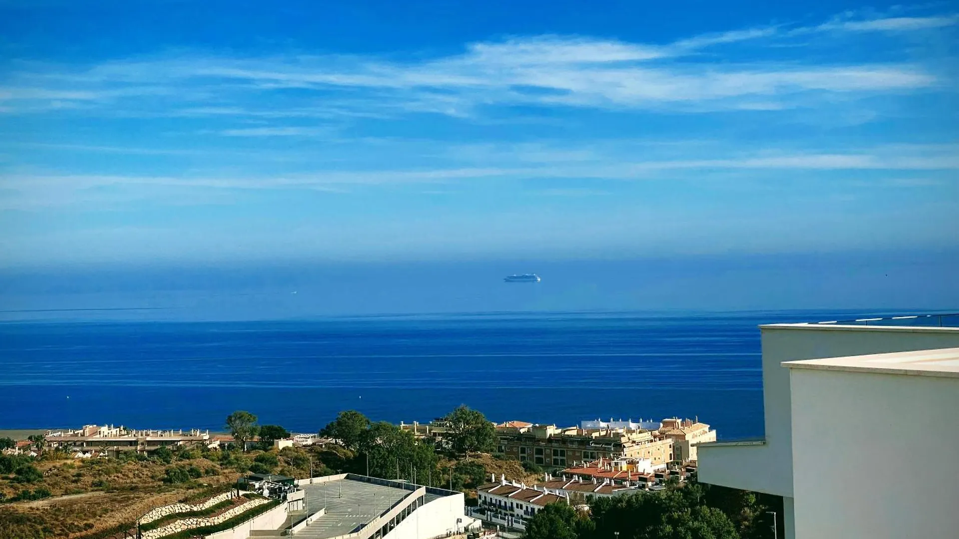 Apartman Heerlijk Penthouse, Dakterras Met Prachtig Zeezicht, Kingsize Bed, Zwembad, 700M Van Strand Torre de Benagalbón