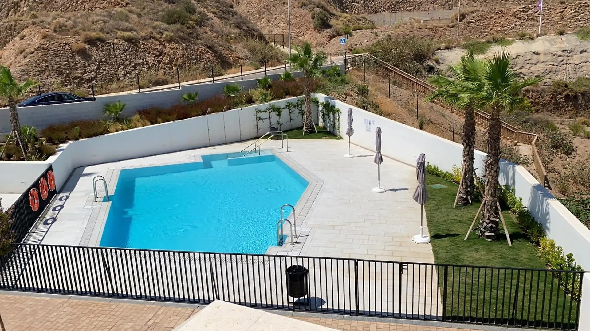 Heerlijk Penthouse, Dakterras Met Prachtig Zeezicht, Kingsize Bed, Zwembad, 700M Van Strand Torre de Benagalbón 0*,  Spanyolország