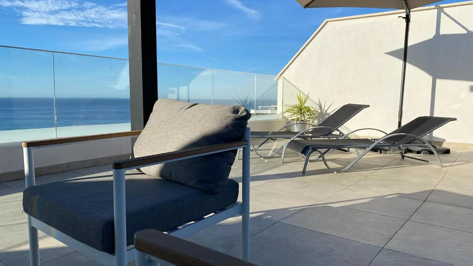 Heerlijk Penthouse, Dakterras Met Prachtig Zeezicht, Kingsize Bed, Zwembad, 700M Van Strand Torre de Benagalbon Apartament