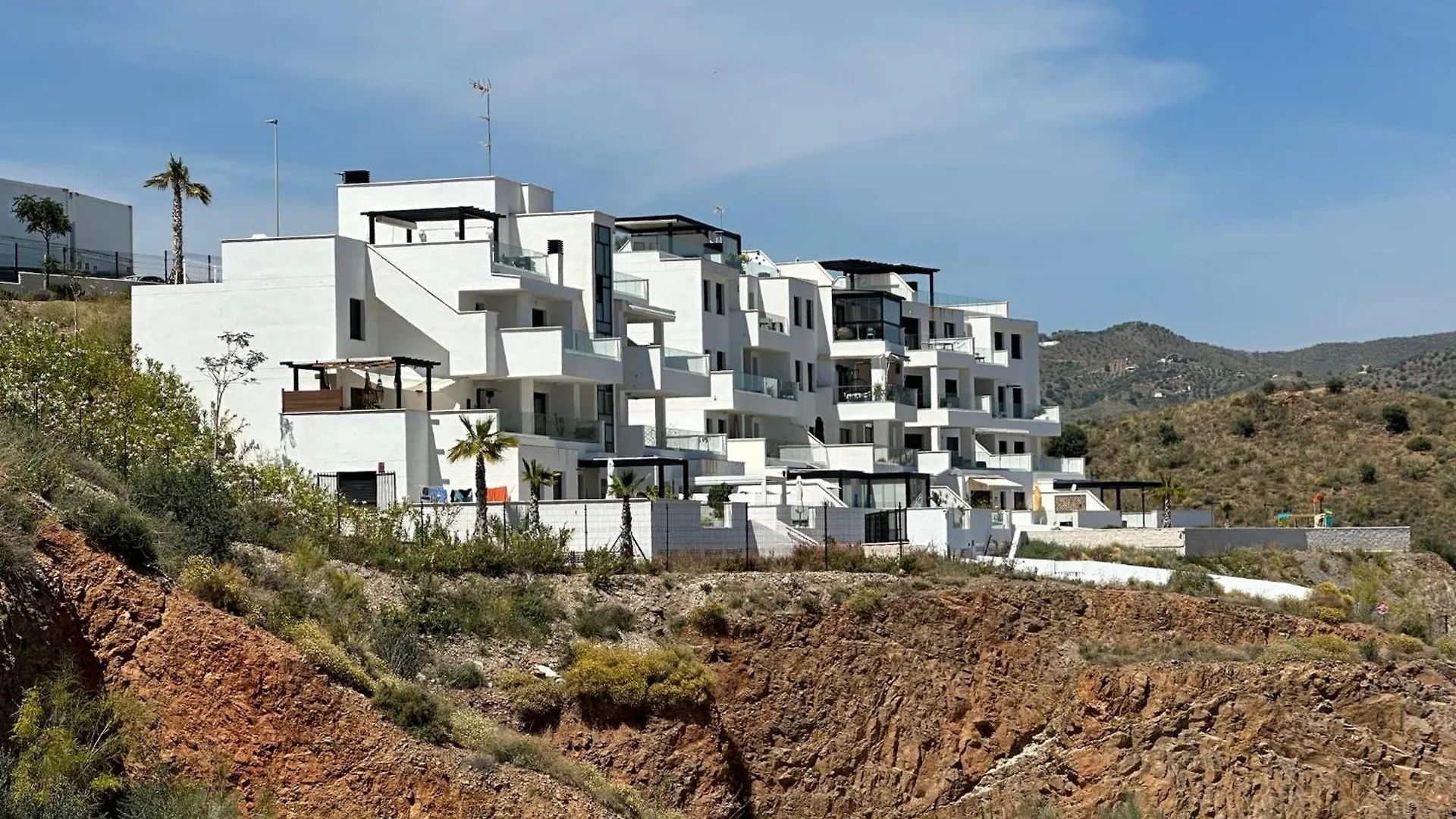 Heerlijk Penthouse, Dakterras Met Prachtig Zeezicht, Kingsize Bed, Zwembad, 700M Van Strand Torre de Benagalbón