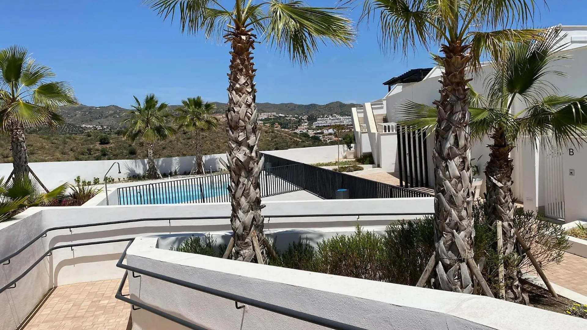 Apartman Heerlijk Penthouse, Dakterras Met Prachtig Zeezicht, Kingsize Bed, Zwembad, 700M Van Strand Torre de Benagalbón
